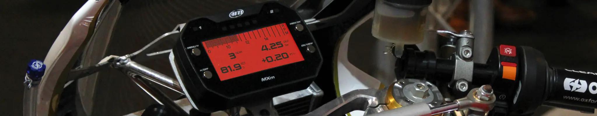 MXM banner background