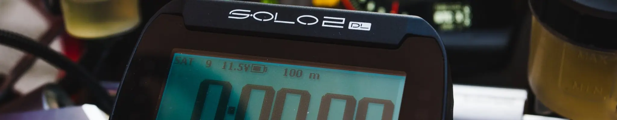 SOLO 2 DL banner background